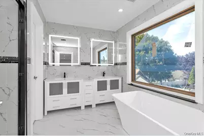 44 School Street, Malverne, NY 11565 - Photo 13