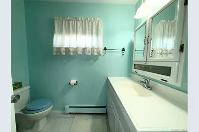 15 Sherry Lane, Hauppauge, NY 11788 - Photo 19