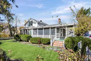 403 Middle Rd, Bayport, NY 11705 - Photo 3