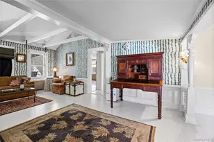 403 Middle Rd, Bayport, NY 11705 - Photo 15