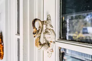 403 Middle Rd, Bayport, NY 11705 - Photo 9