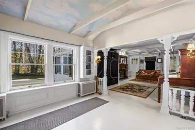 403 Middle Road, Bayport, NY 11705 - Photo 17