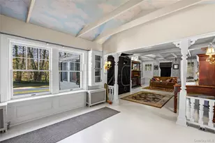 403 Middle Rd, Bayport, NY 11705 - Photo 17