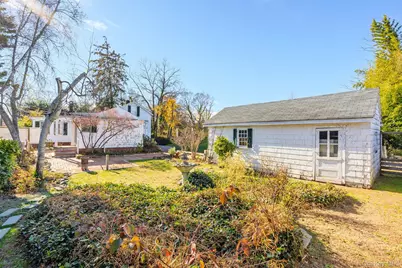 403 Middle Road, Bayport, NY 11705 - Photo 39