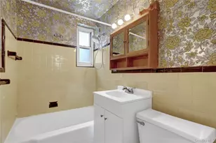 37-15 195th, Flushing, NY 11358 - Photo 17