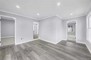 4 Somerset Road N, Amityville, NY 11701 - Photo 15