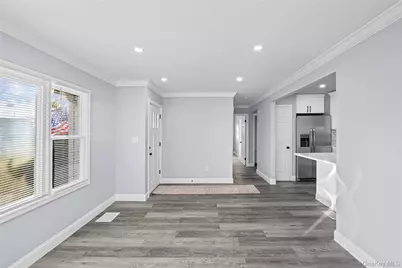 4 Somerset Road N, Amityville, NY 11701 - Photo 5