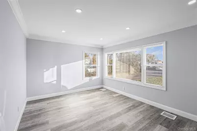 4 Somerset Road N, Amityville, NY 11701 - Photo 7