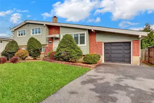 213 W 24th St, Deer Park, NY 11729 - Photo 3