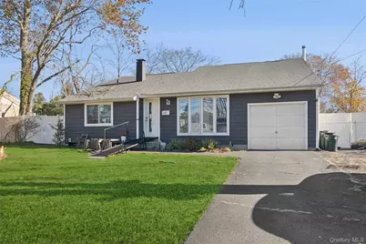 3107 Chestnut Avenue, Medford, NY 11763 - Photo 1