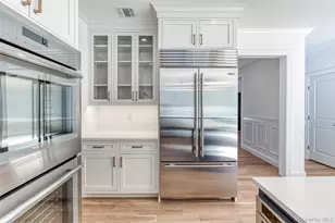 141 Old Cedar Swamp Rd, Jericho, NY 11753 - Photo 9