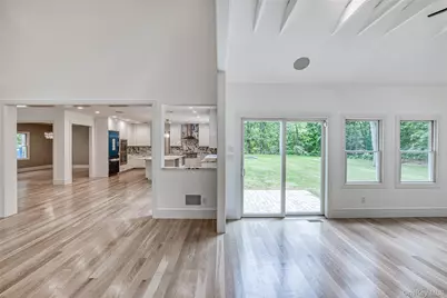 141 Old Cedar Swamp Road, Jericho, NY 11753 - Photo 11