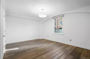 26 East Pkwy, Scarsdale, NY 10583 - Photo 9