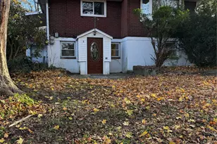 9 Hollowbrook Pl, Cortlandt Manor, NY 10567 - Photo 3