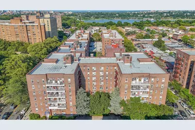 62-59 108 #6E, Forest Hills, NY 11375 - Photo 1