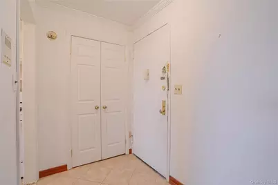 100 Diplomat Drive #8M, Mount Kisco, NY 10549 - Photo 19