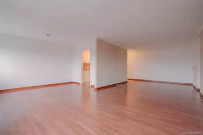 100 Diplomat Drive #8M, Mount Kisco, NY 10549 - Photo 11