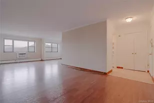 100 Diplomat Dr, Mount Kisco, NY 10549 - Photo 9