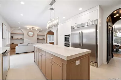 22 Franklin Avenue, Port Washington, NY 11050 - Photo 13