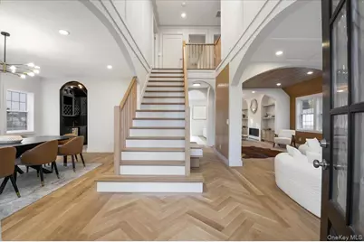 22 Franklin Avenue, Port Washington, NY 11050 - Photo 3