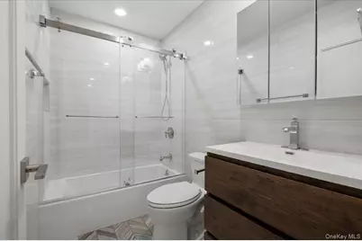 22 Franklin Avenue, Port Washington, NY 11050 - Photo 25