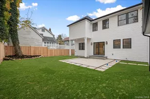 22 Franklin Ave, Port Washington, NY 11050 - Photo 35