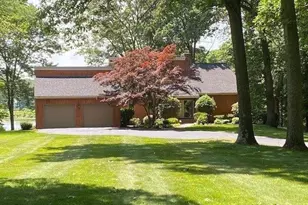 1 Pine Point, Lloyd Harbor, NY 11743 - Photo 3