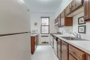 69-40 Yellowstone Blvd, Forest Hills, NY 11375 - Photo 5