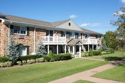 226 Lakeland Avenue #G-2, Sayville, NY 11782 - Photo 1