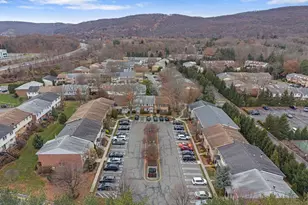 482 Iroquois Ct, Suffern, NY 10901 - Photo 35