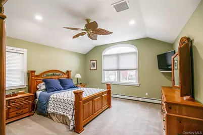 6 Joseph Court, East Northport, NY 11731 - Photo 25