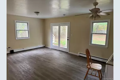 20 Westfield Road, Coram, NY 11727 - Photo 3