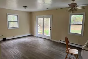 20 Westfield Rd, Coram, NY 11727 - Photo 3