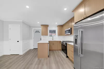 1457 Stickney Place, Bronx, NY 10469 - Photo 19