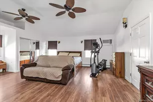 303 Oak St, West Hempstead, NY 11550 - Photo 11