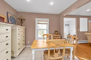 303 Oak St, West Hempstead, NY 11550 - Photo 3