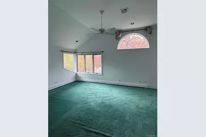 4 Norgate Road, Glen Head, NY 11545 - Photo 21