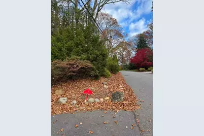 4 Norgate Road, Glen Head, NY 11545 - Photo 3