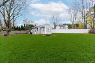 21 Wabil Rd, Miller Place, NY 11764 - Photo 23