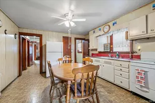 50 E 9th St, Huntington Station, NY 11746 - Photo 13