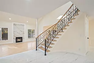 2 Heiko Ct, Northport, NY 11768 - Photo 3