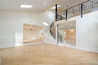 2 Heiko Court, Northport, NY 11768 - Photo 7