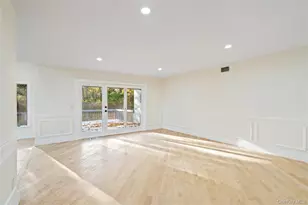 2 Heiko Ct, Northport, NY 11768 - Photo 11