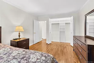 425 W Main St, Huntington, NY 11743 - Photo 9