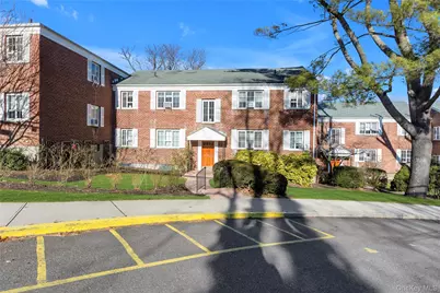 425 W Main Street #92A, Huntington, NY 11743 - Photo 11