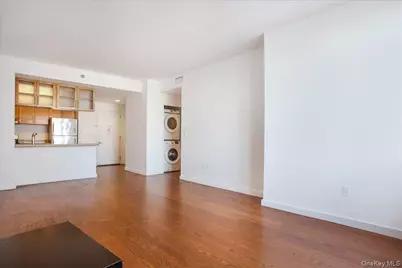 40-26 College Point Boulevard #PH2D, Flushing, NY 11354 - Photo 5