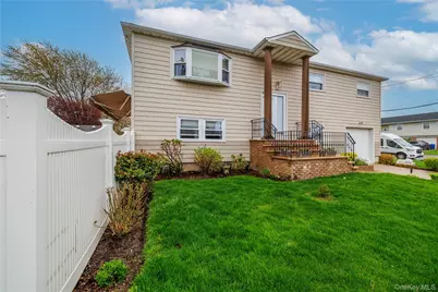 68 Lincoln Avenue, Island Park, NY 11558 - Photo 23