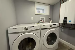 130-16 233rd, Rosedale, NY 11422 - Photo 17