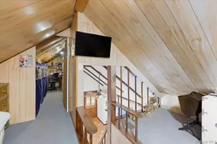 80 Newport Rd, Island Park, NY 11558 - Photo 15