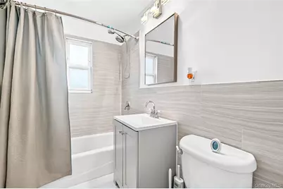 1304 Hobart Avenue, Bronx, NY 10461 - Photo 39